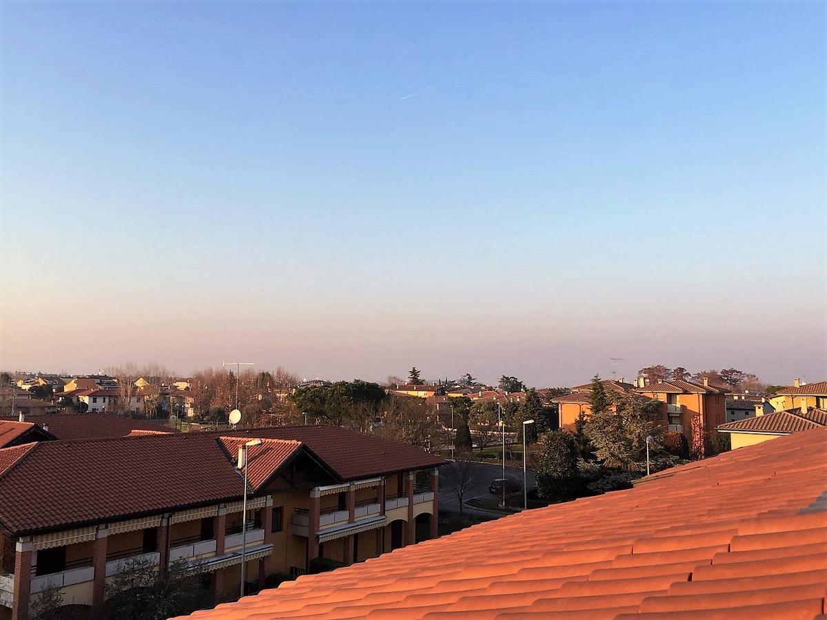 Sarno Apartments Caravaggio Sirmione Exterior foto