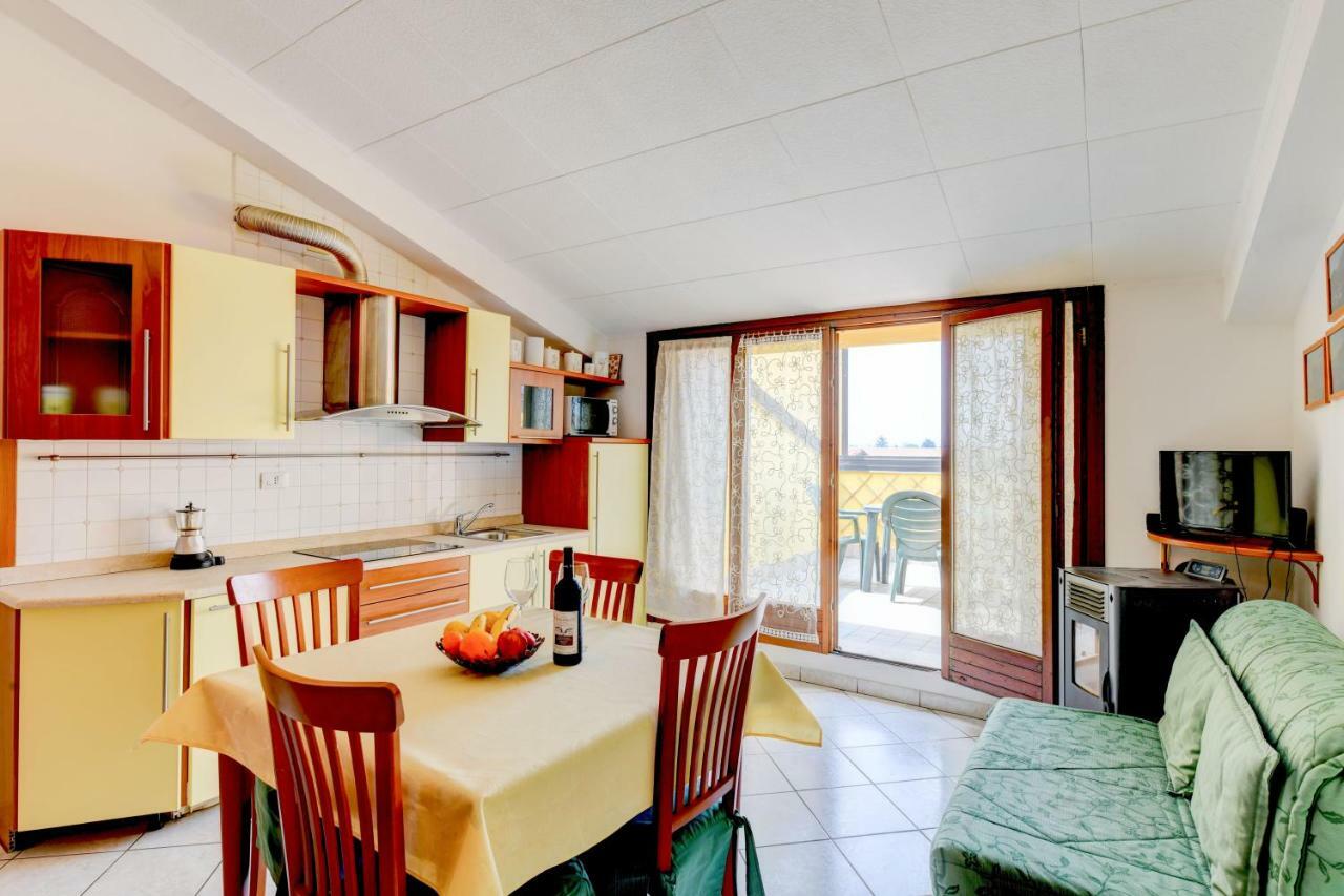 Sarno Apartments Caravaggio Sirmione Exterior foto