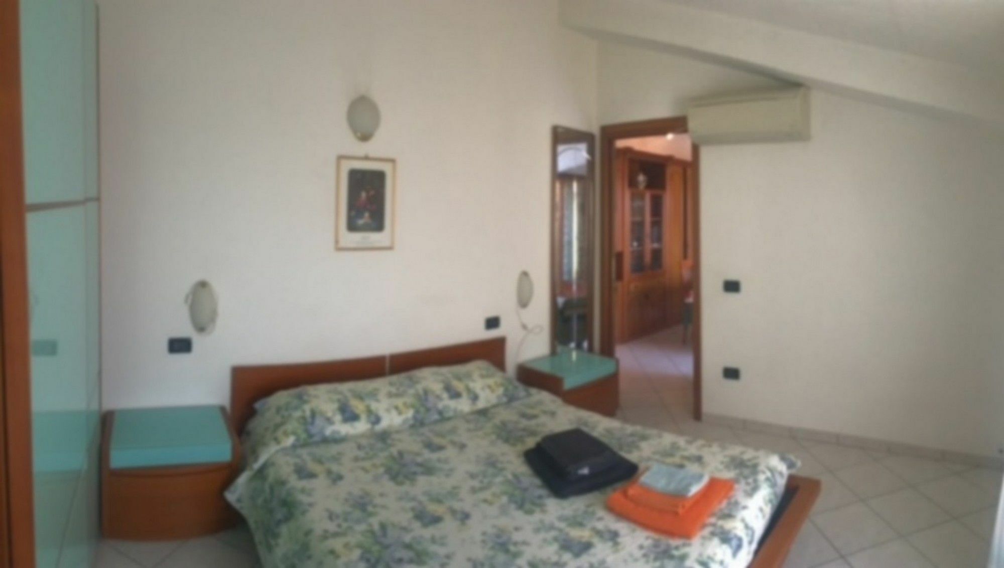 Sarno Apartments Caravaggio Sirmione Exterior foto